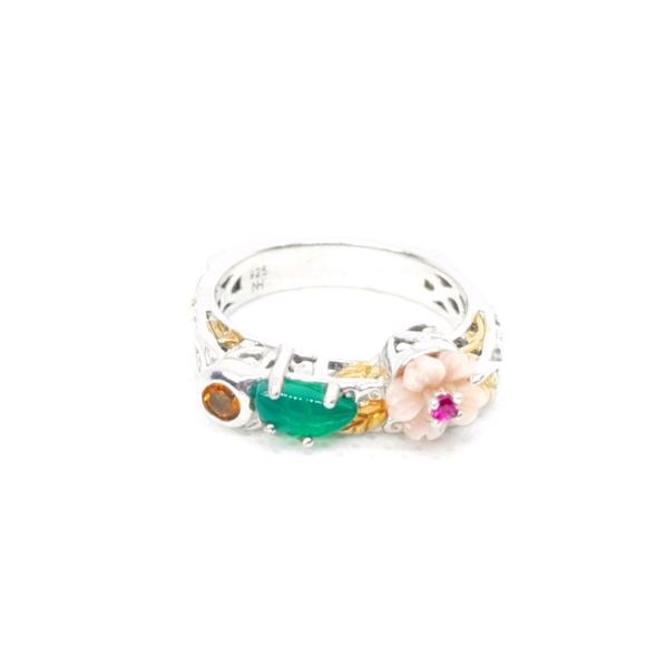 Ring - Picture 3 of 3